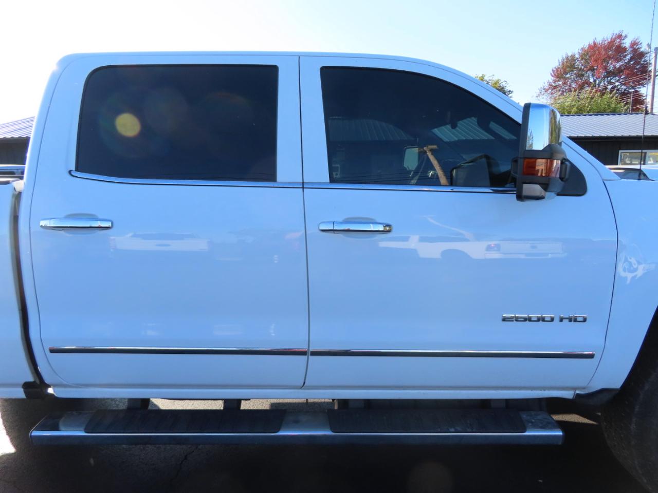 Chevrolet Silverado 2500HD 4WD Crew Cab 153.7" LTZ 2017