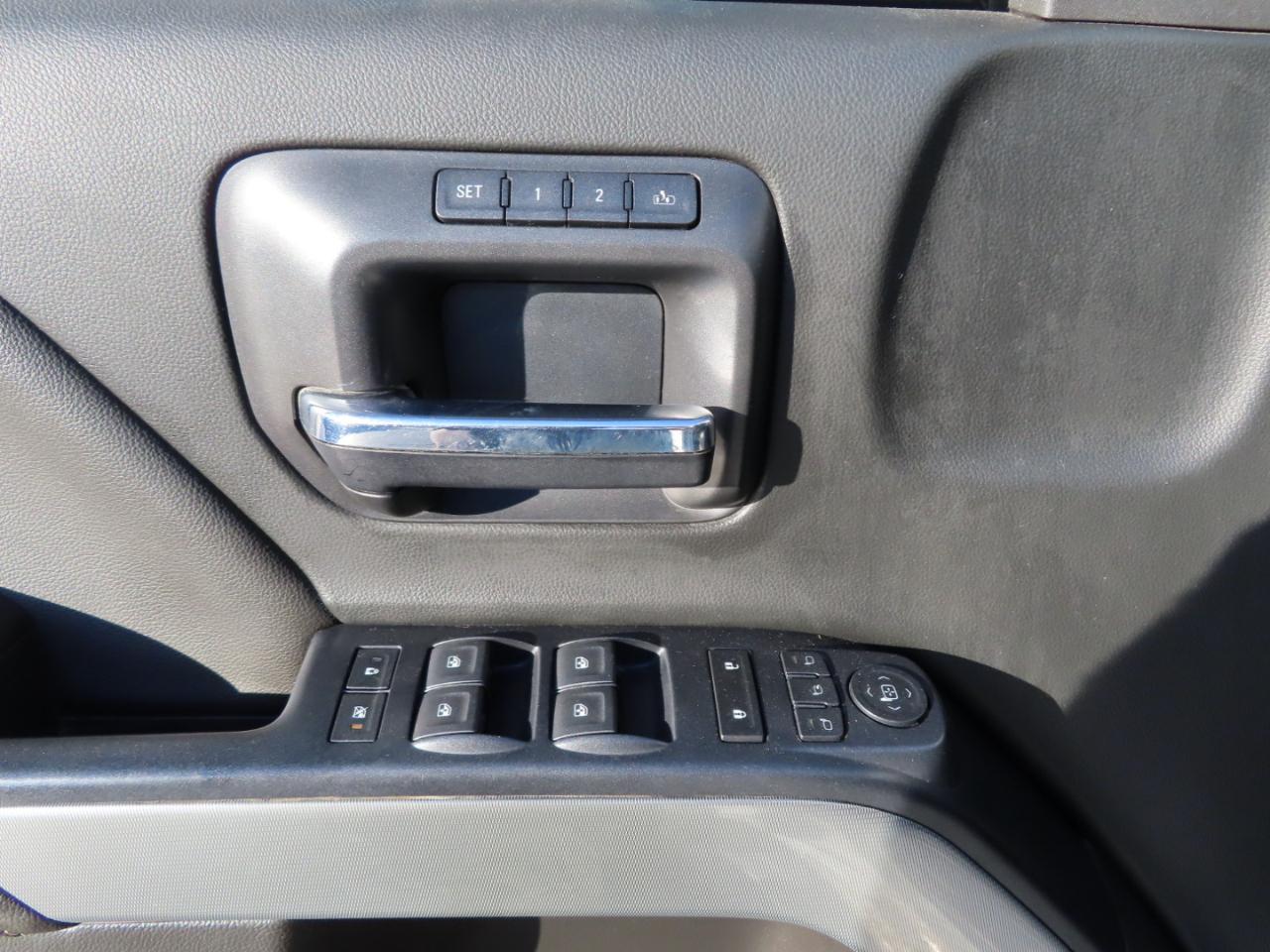 Chevrolet Silverado 2500HD 4WD Crew Cab 153.7" LTZ 2017