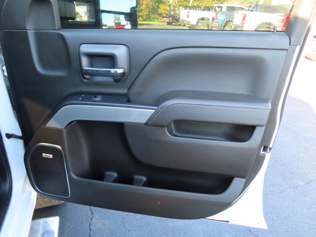 Chevrolet Silverado 2500HD 4WD Crew Cab 153.7" LTZ 2017