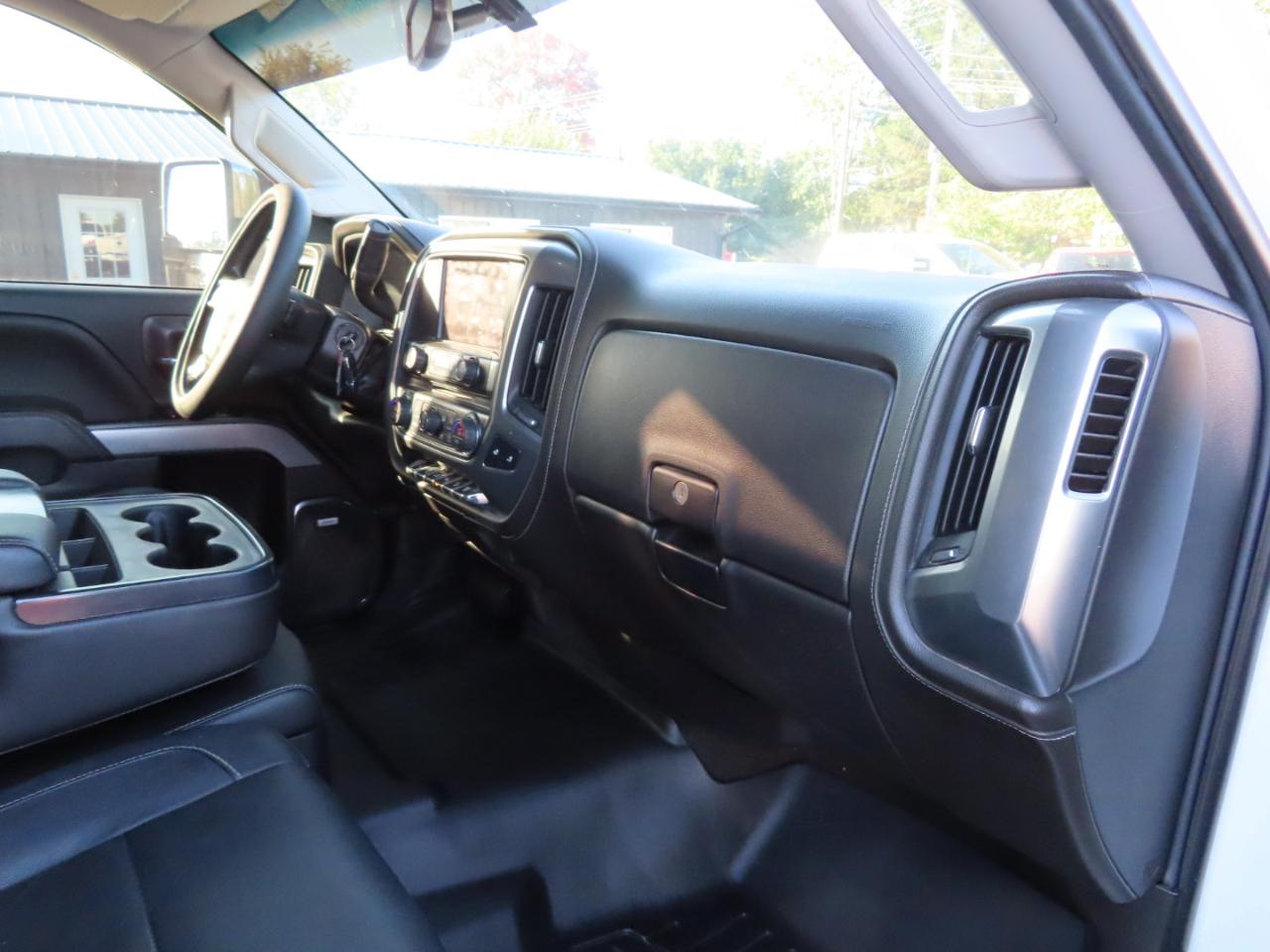 Chevrolet Silverado 2500HD 4WD Crew Cab 153.7" LTZ 2017