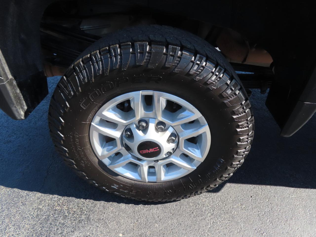 GMC Sierra 2500HD 4WD Crew Cab 159" SLE 2022
