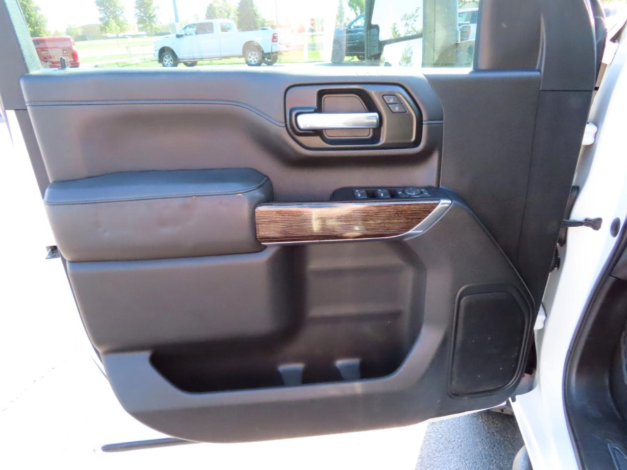 GMC Sierra 2500HD 4WD Crew Cab 159" SLE 2022