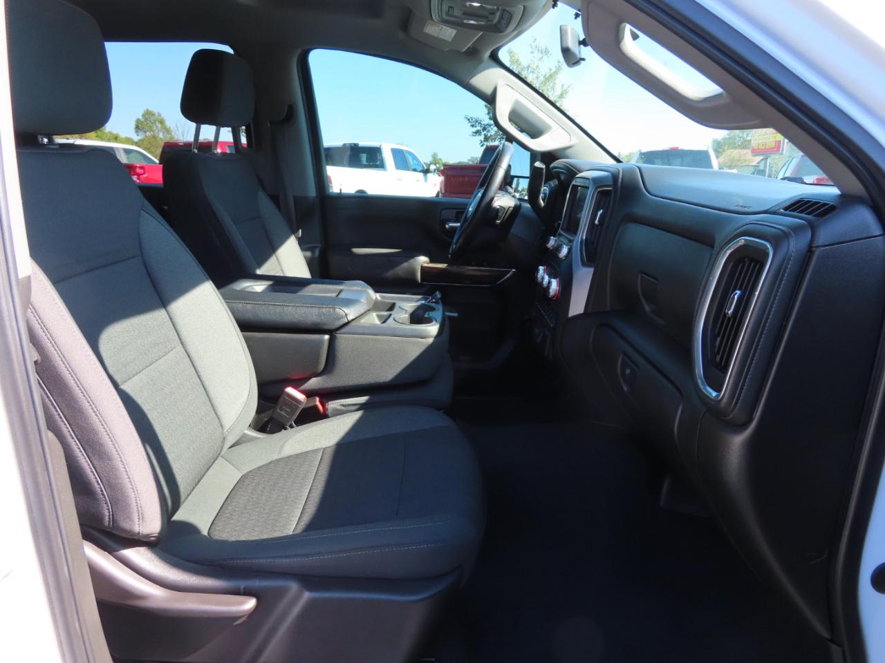 GMC Sierra 2500HD 4WD Crew Cab 159" SLE 2022
