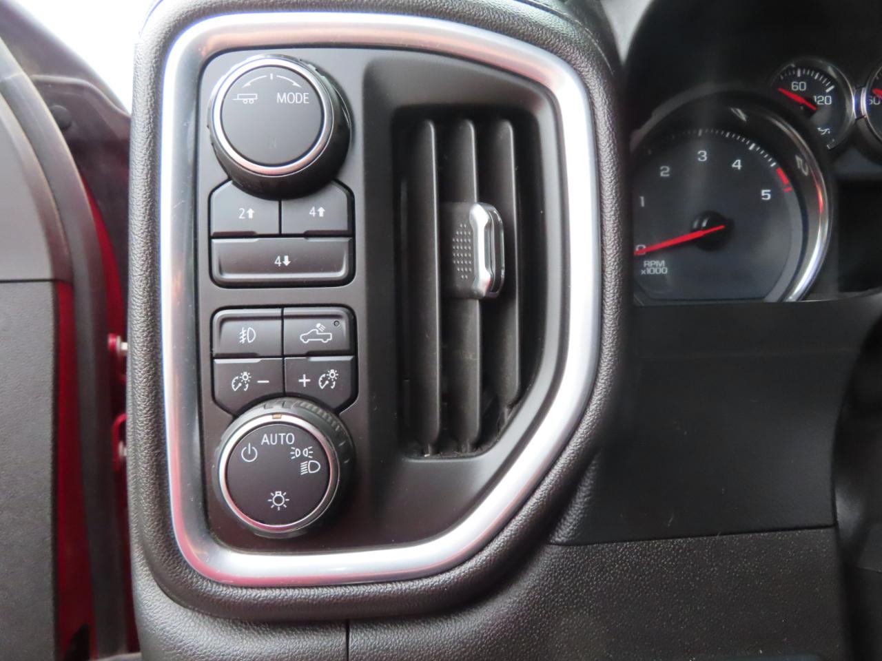 Chevrolet Silverado 3500HD 4WD Double Cab 162" LT 2020