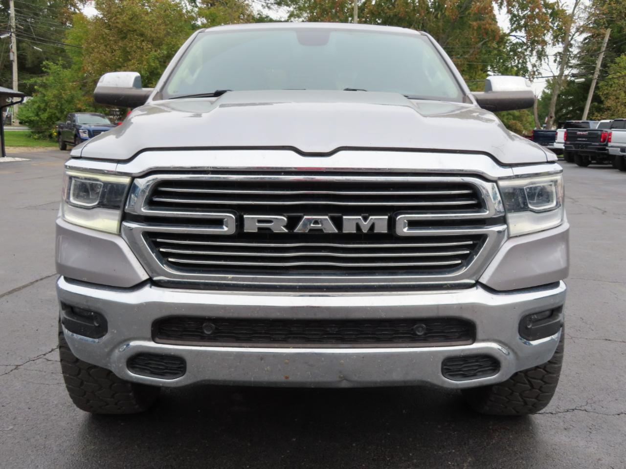 RAM 1500 Laramie 4x4 Crew Cab 5'7" Box 2019
