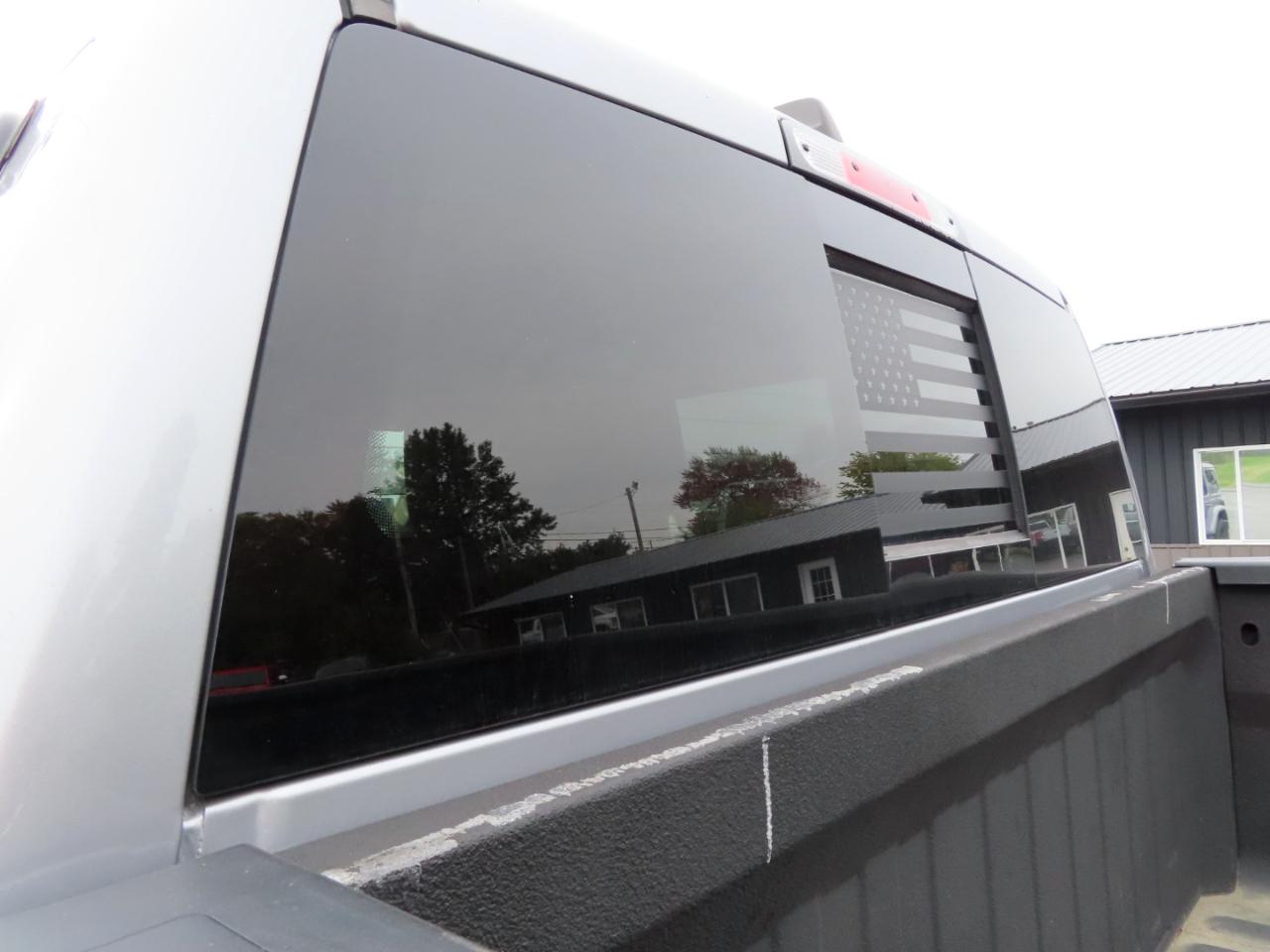 RAM 1500 Laramie 4x4 Crew Cab 5'7" Box 2019