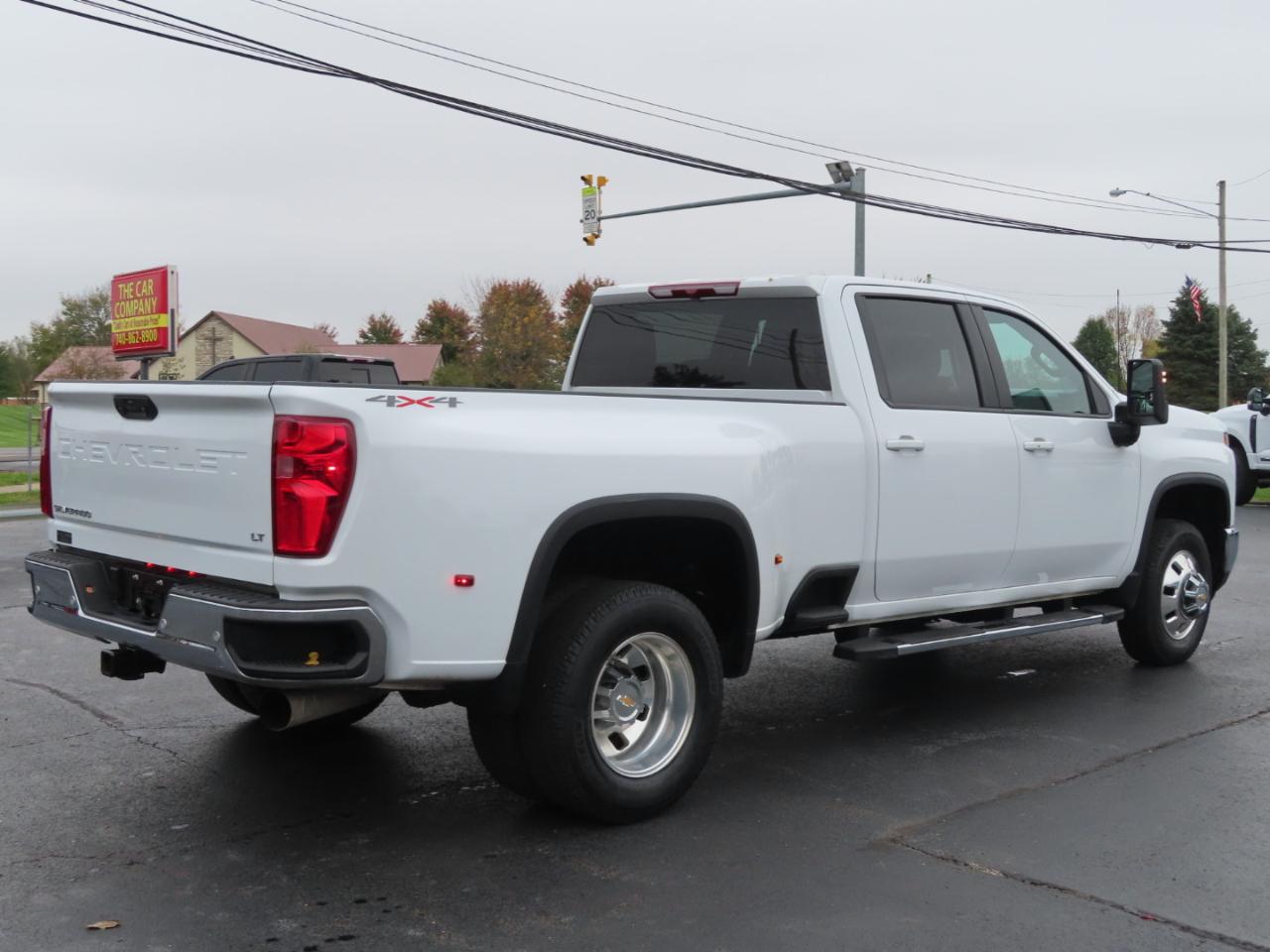 Chevrolet Silverado 3500HD 4WD Crew Cab 172" LT 2025