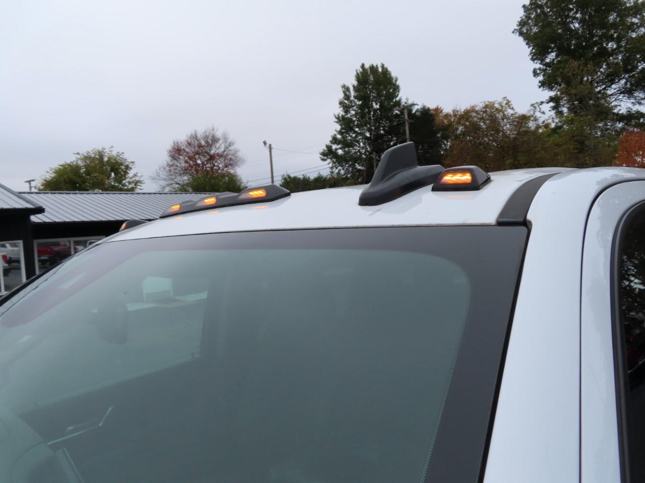 Chevrolet Silverado 3500HD 4WD Crew Cab 172" LT 2025