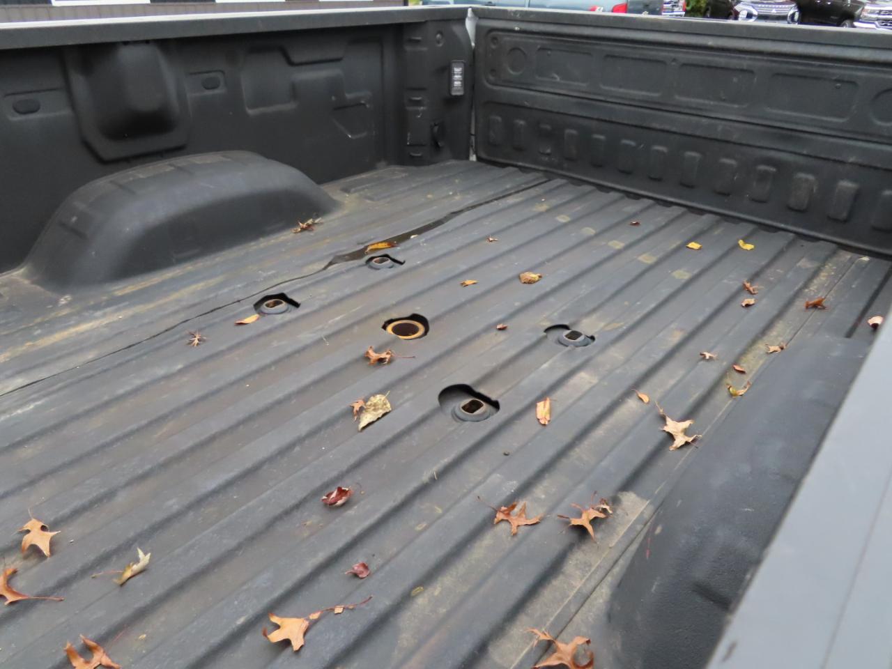 Chevrolet Silverado 3500HD 4WD Crew Cab 172" LT 2025