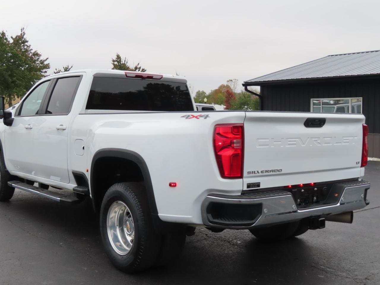 Chevrolet Silverado 3500HD 4WD Crew Cab 172" LT 2025