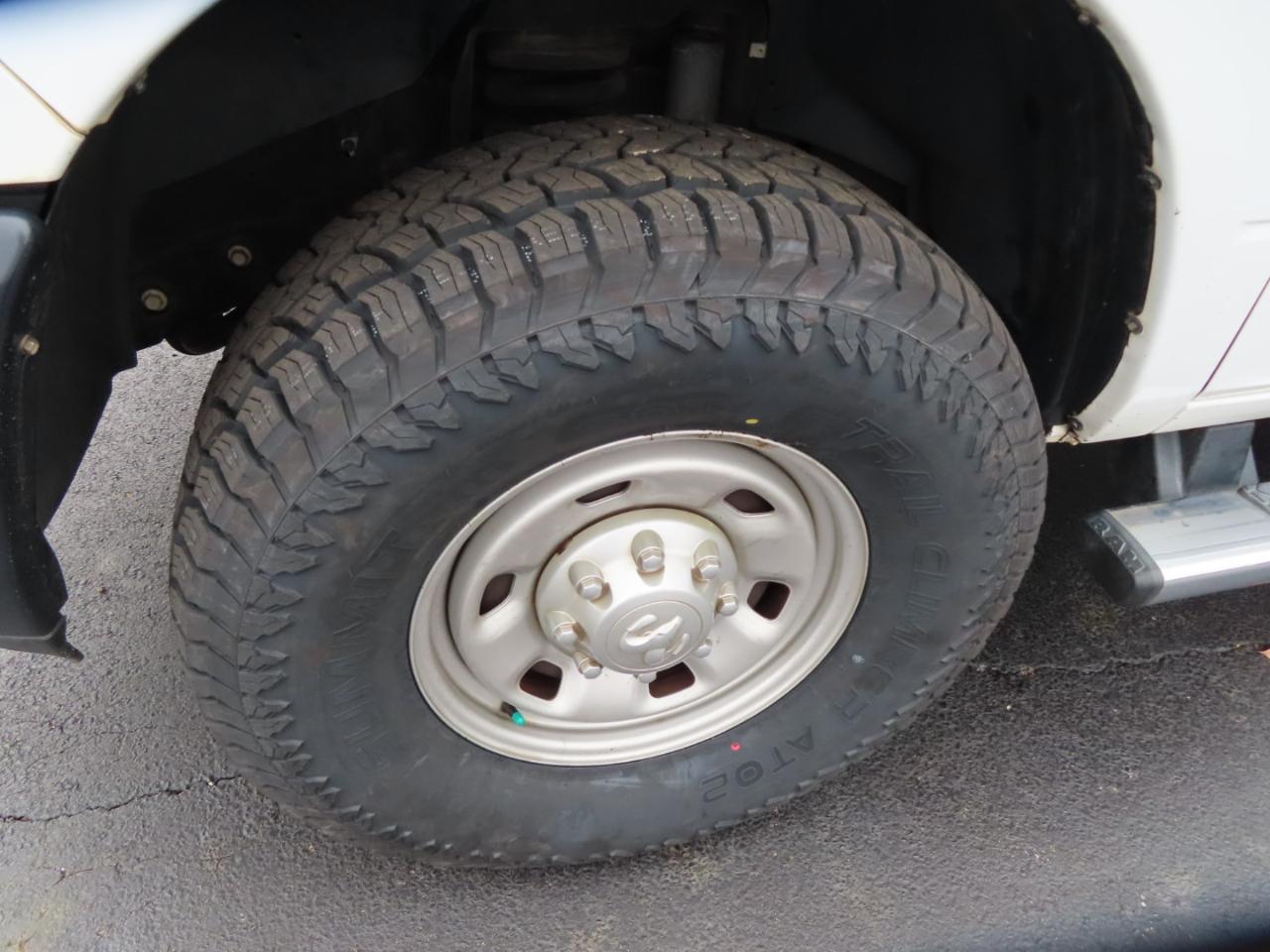 RAM 2500 Tradesman 4x4 Crew Cab 6'4" Box 2018