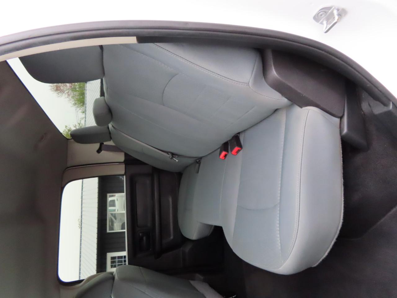 RAM 2500 Tradesman 4x4 Crew Cab 6'4" Box 2018