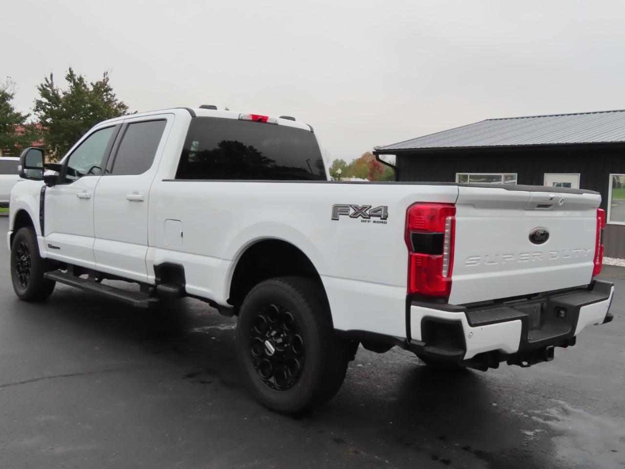 Ford Super Duty F-250 SRW XLT 4WD Crew Cab 8' Box 2025