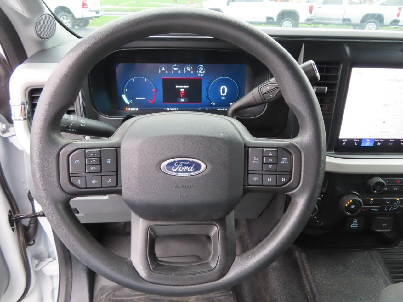 Ford Super Duty F-250 SRW XLT 4WD Crew Cab 8' Box 2025