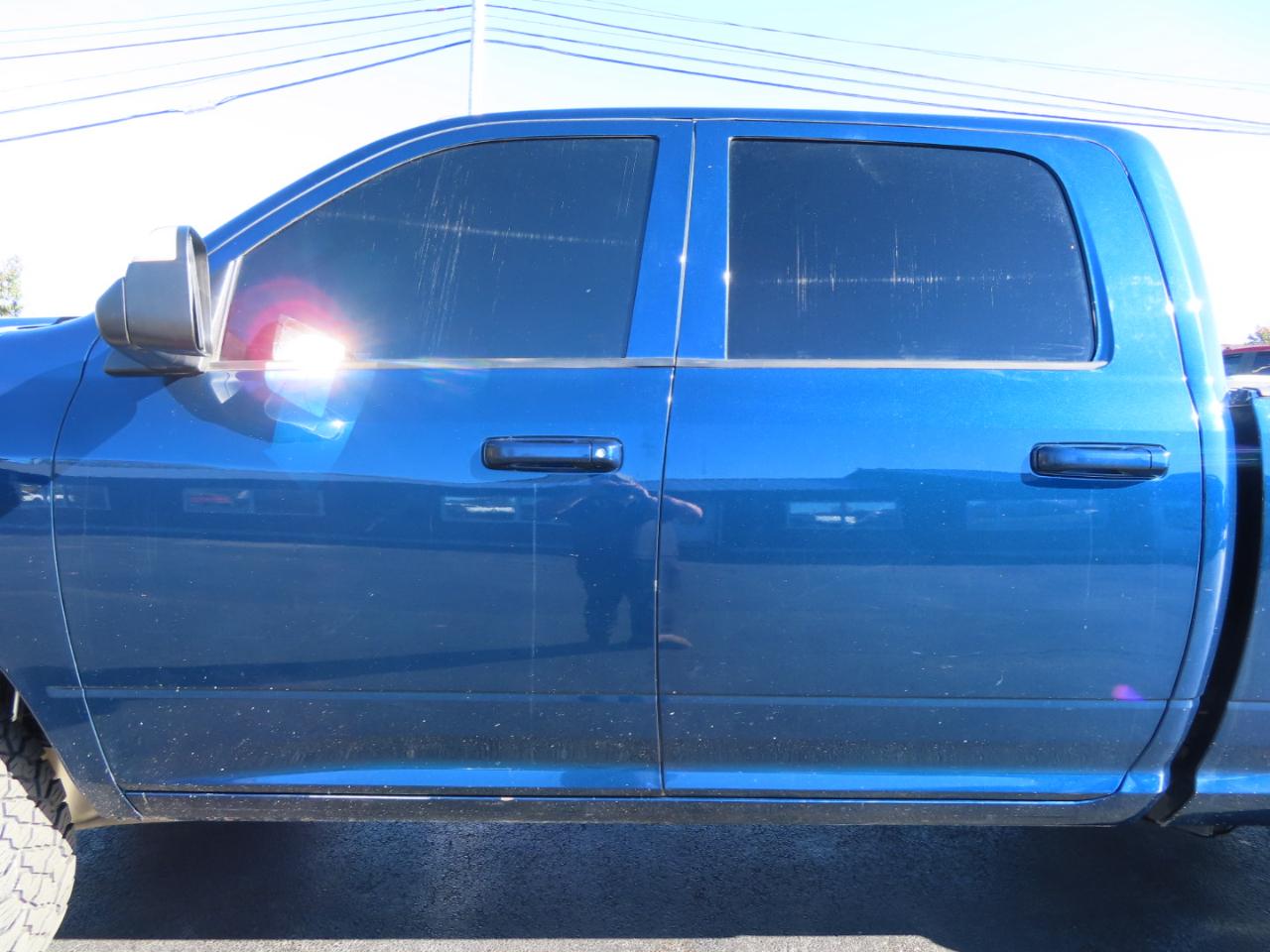 RAM 2500 Big Horn 4x4 Crew Cab 6'4" Box 2020
