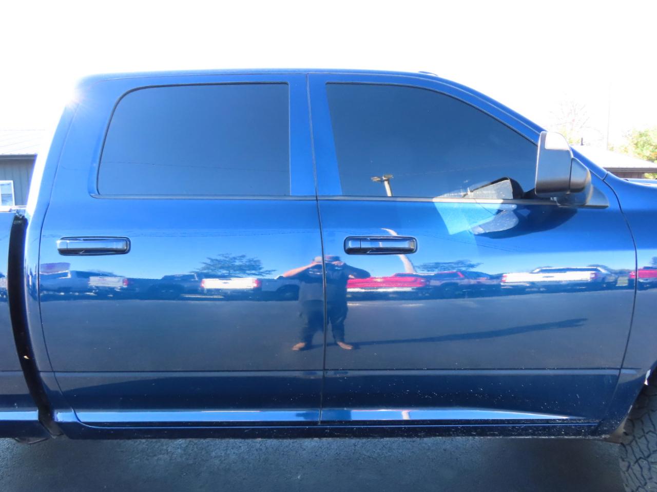 RAM 2500 Big Horn 4x4 Crew Cab 6'4" Box 2020