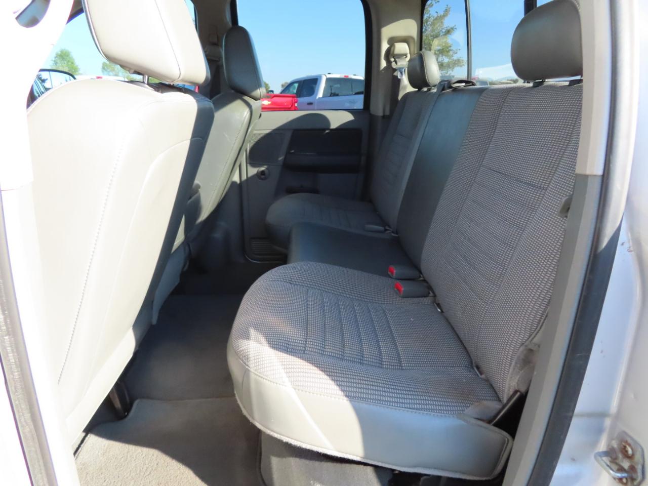 Dodge Ram 1500 4WD Quad Cab 140.5" SLT 2008