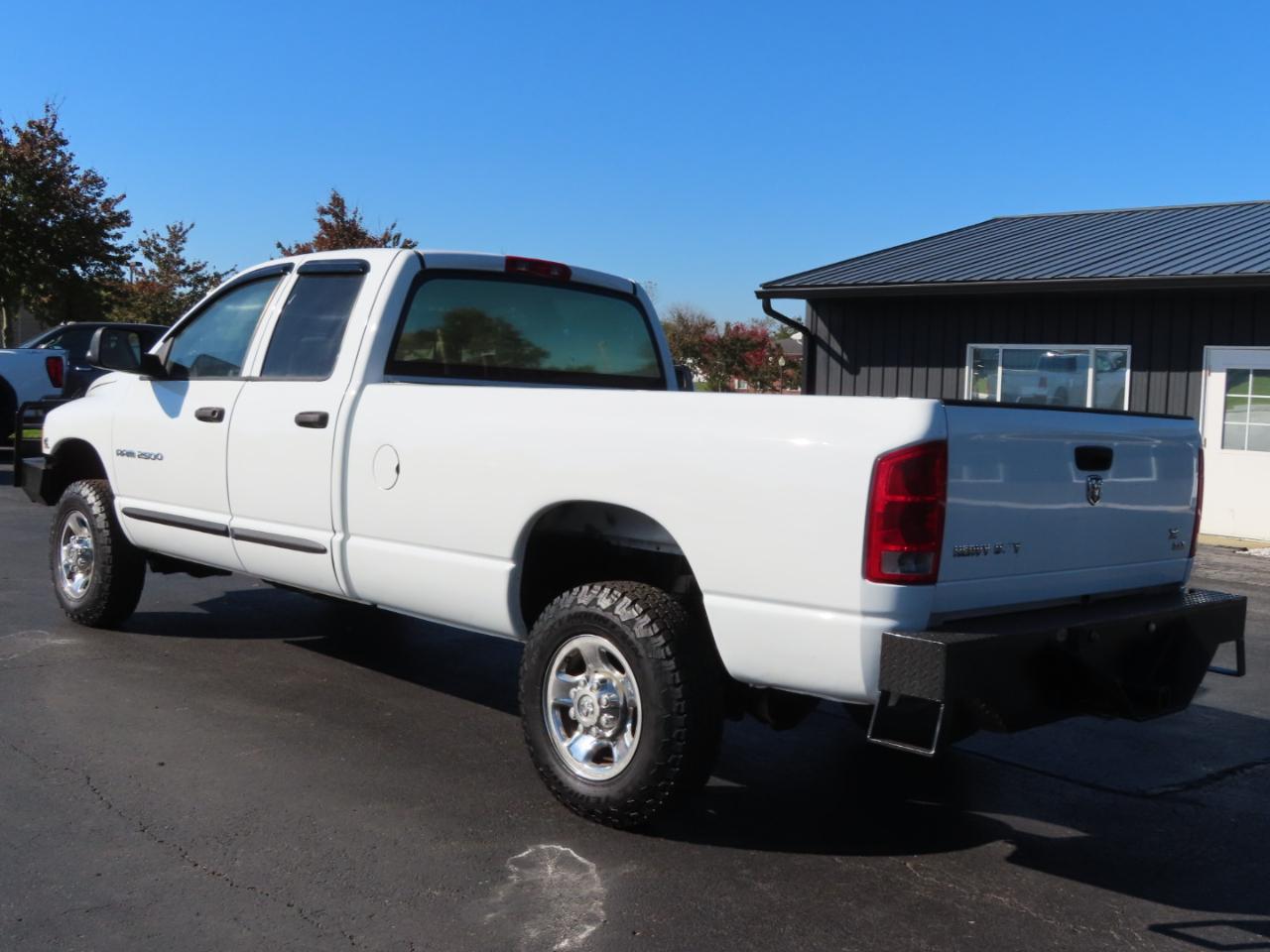 Dodge Ram 2500 4dr Quad Cab 160.5" WB 4WD SLT 2005