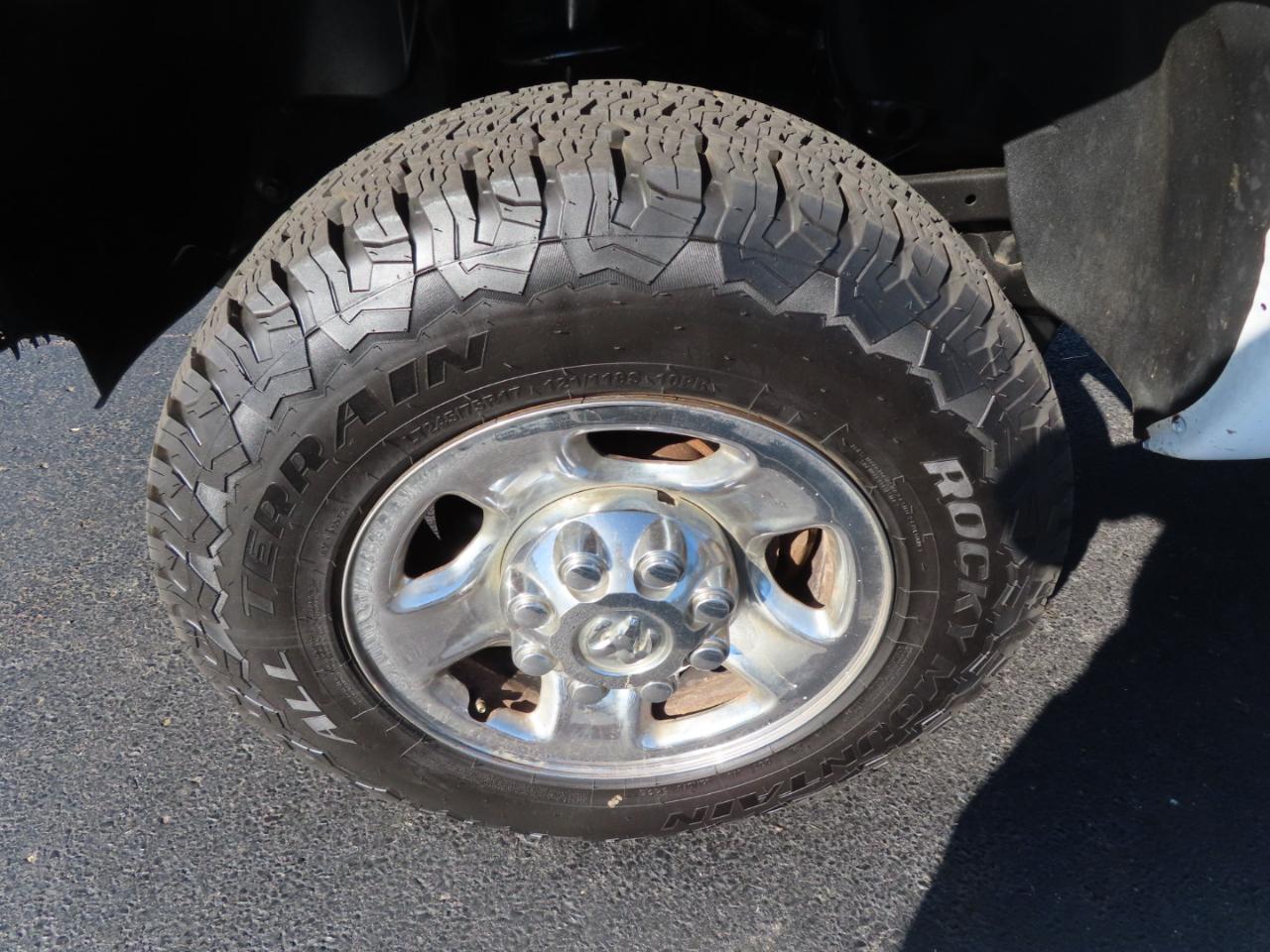 Dodge Ram 2500 4dr Quad Cab 160.5" WB 4WD SLT 2005