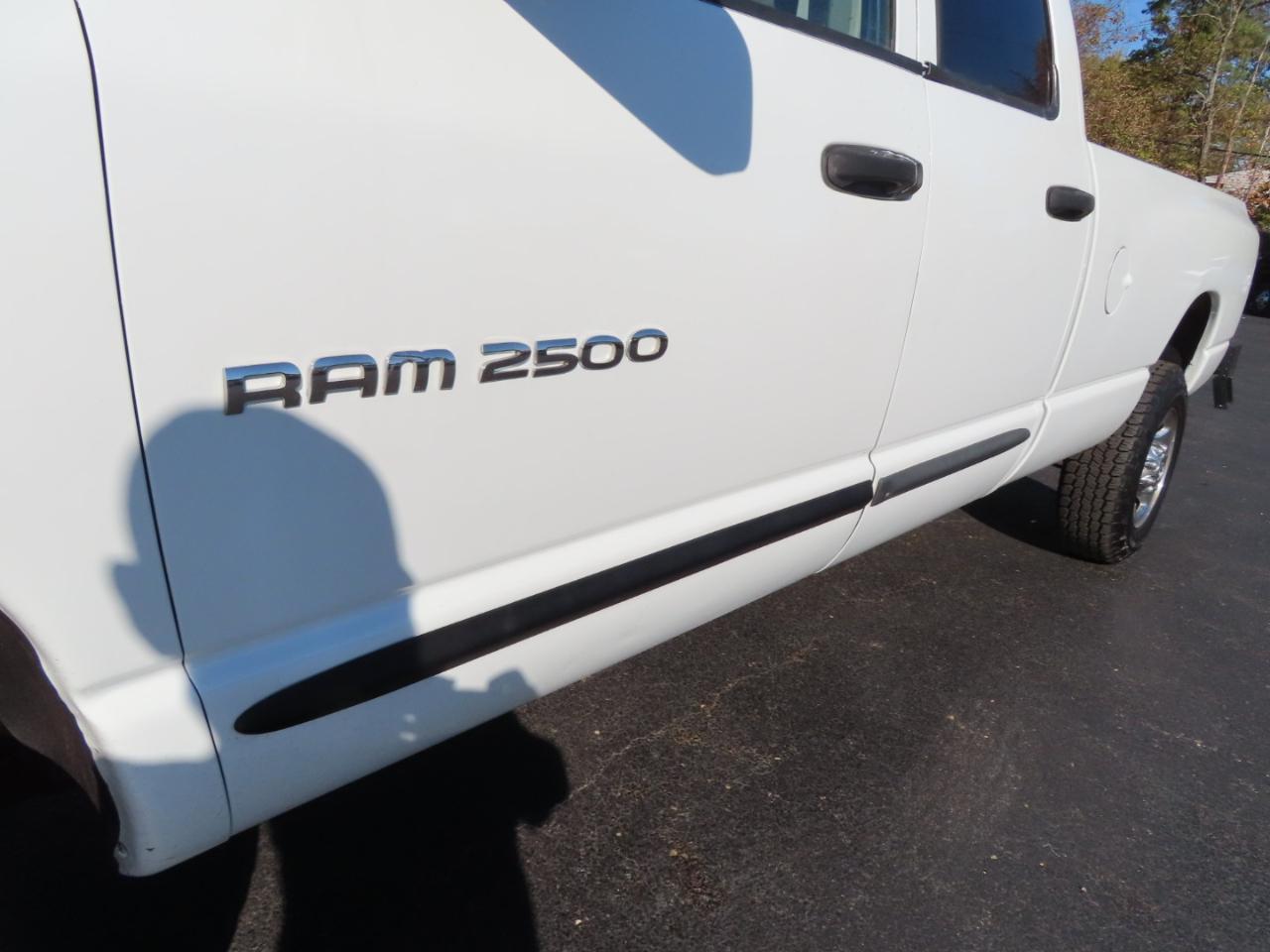 Dodge Ram 2500 4dr Quad Cab 160.5" WB 4WD SLT 2005