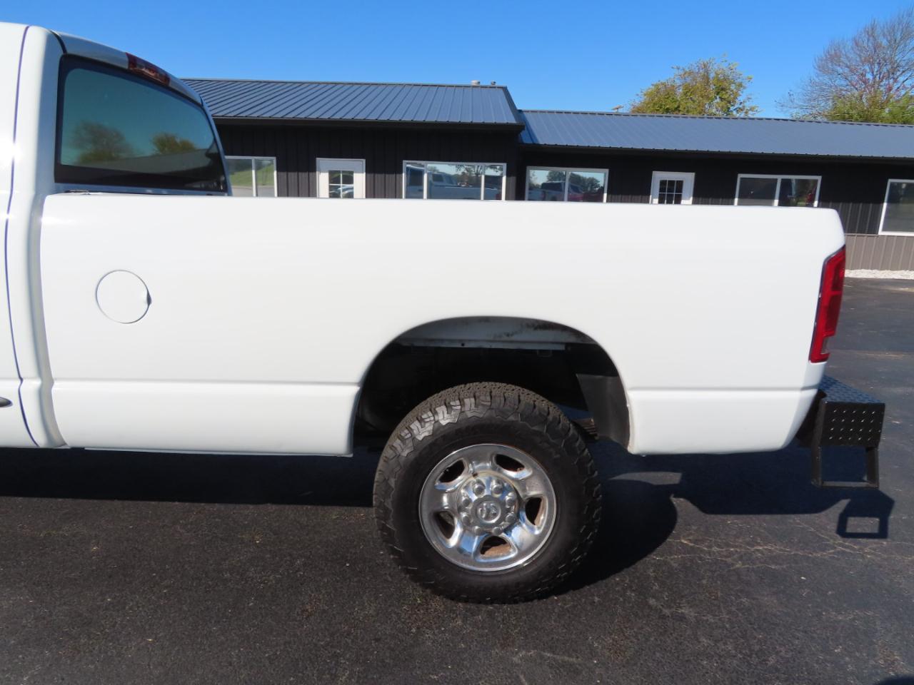 Dodge Ram 2500 4dr Quad Cab 160.5" WB 4WD SLT 2005