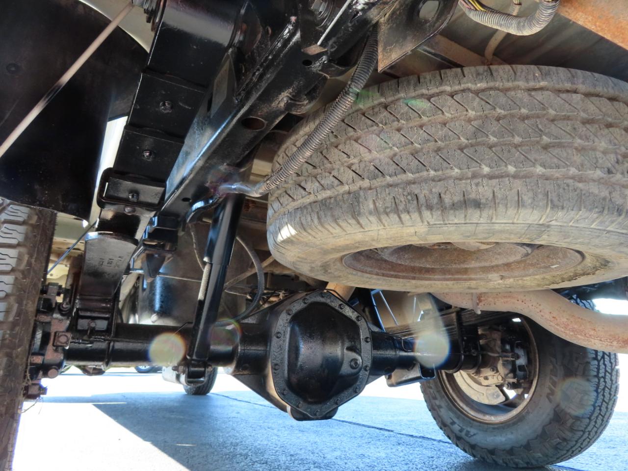Dodge Ram 2500 4dr Quad Cab 160.5" WB 4WD SLT 2005