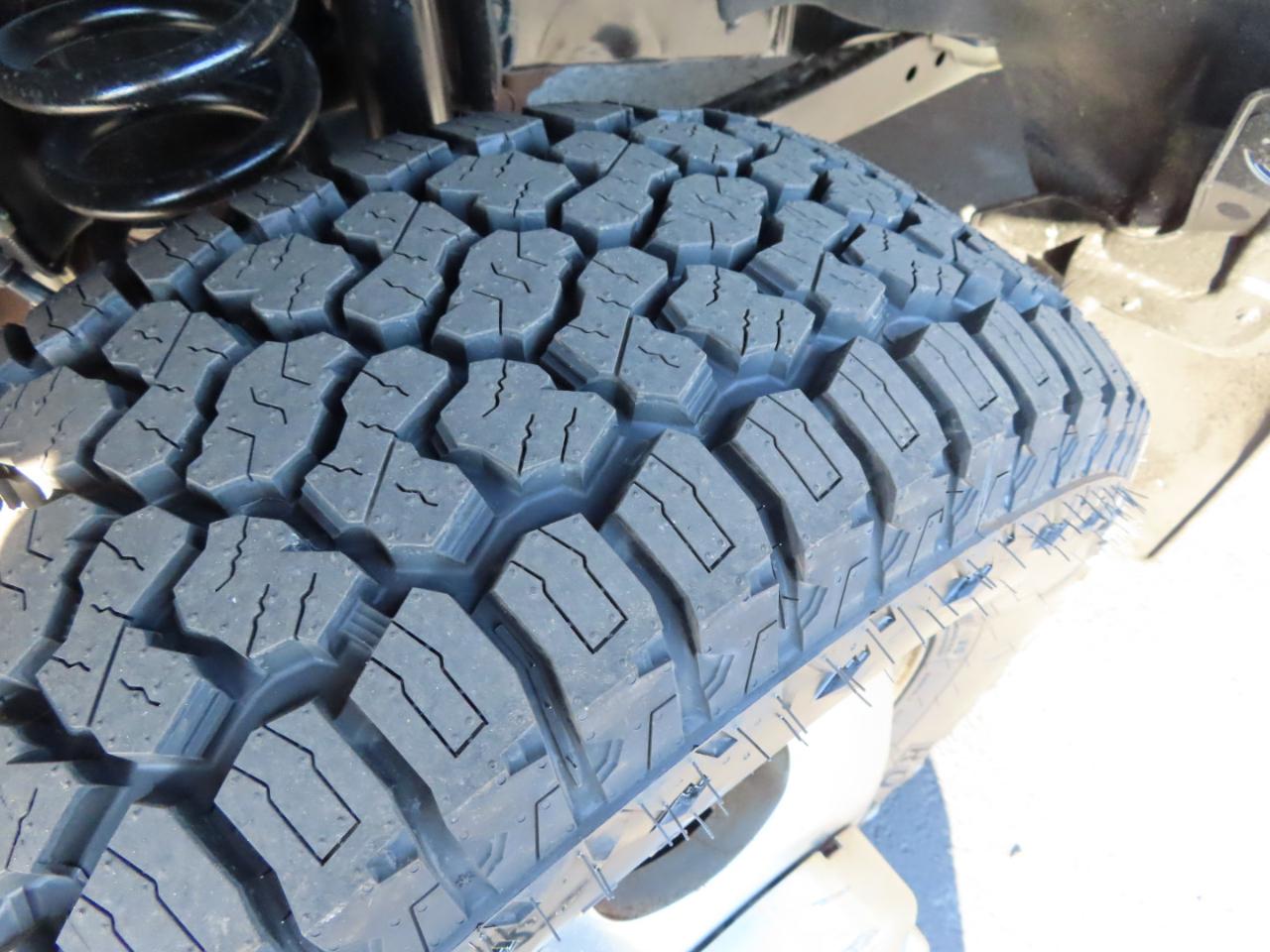 Ford Super Duty F-350 DRW Lariat 4WD Crew Cab 8' Box 2020