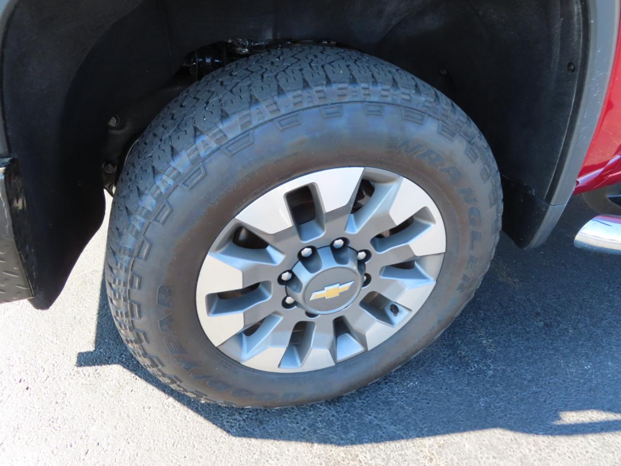 Chevrolet Silverado 2500HD 4WD Crew Cab 159" LT 2024