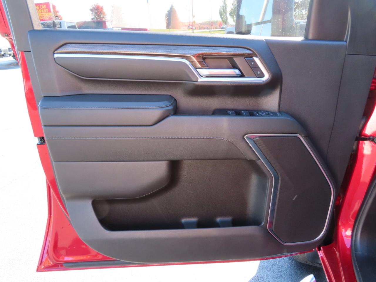 Chevrolet Silverado 2500HD 4WD Crew Cab 159" LT 2024
