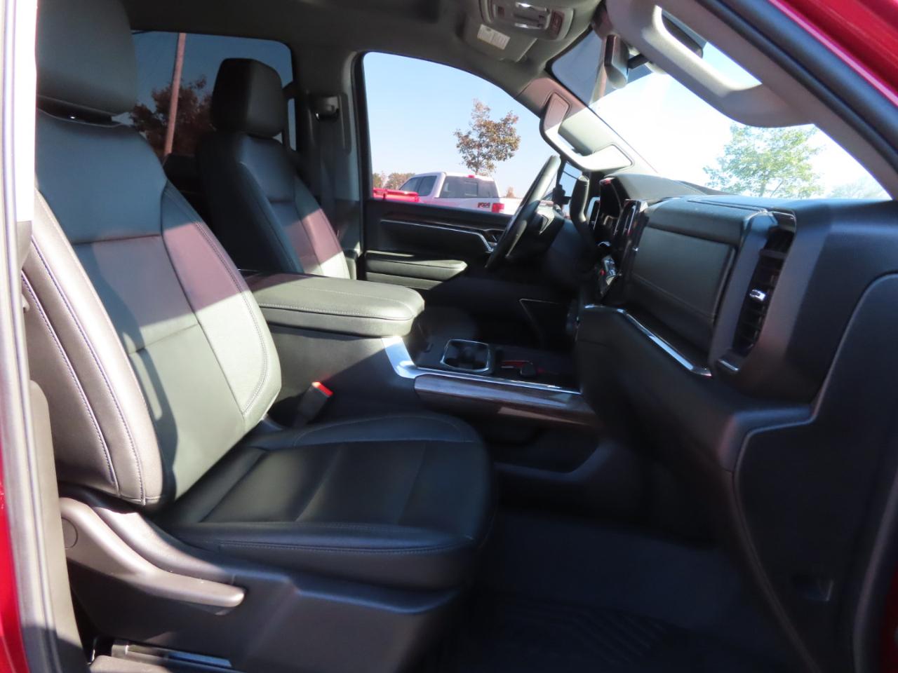Chevrolet Silverado 2500HD 4WD Crew Cab 159" LT 2024