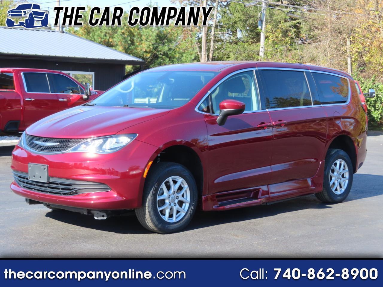 Chrysler Pacifica Touring FWD 2017