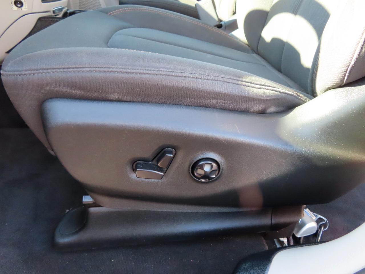 Chrysler Pacifica Touring FWD 2017