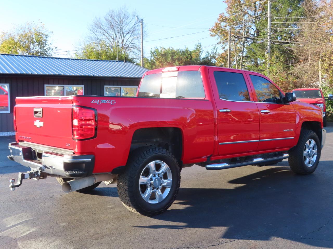 Chevrolet Silverado 2500HD 4WD Crew Cab 153.7" LTZ 2017