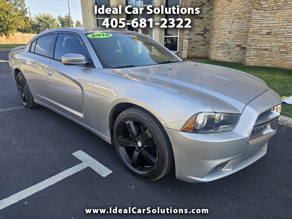 2014 Dodge Charger SE's photo