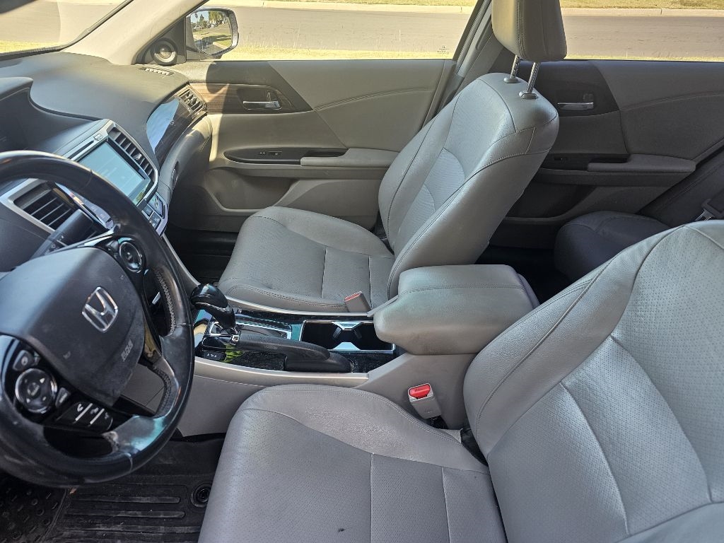 Honda Accord EX-L Sedan CVT 2016