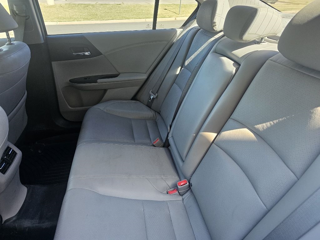 Honda Accord EX-L Sedan CVT 2016