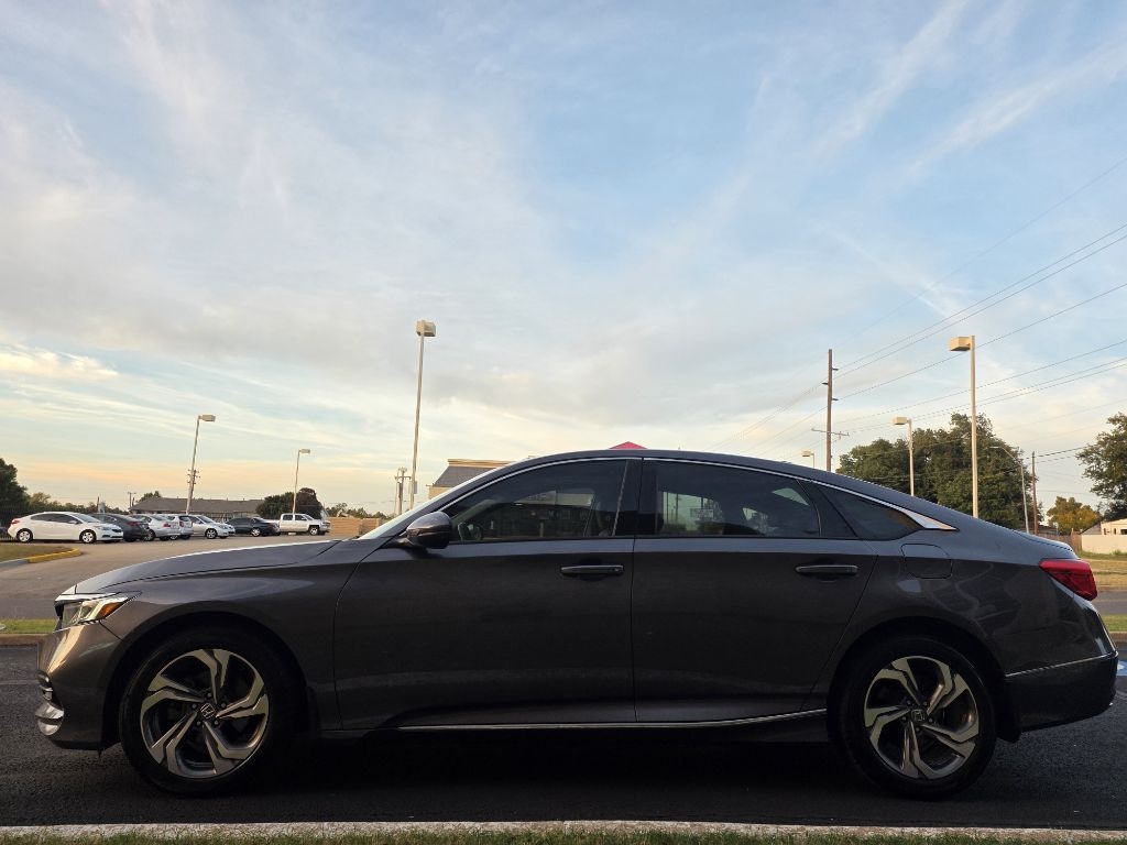 2018 Honda Accord EX-L photo 3