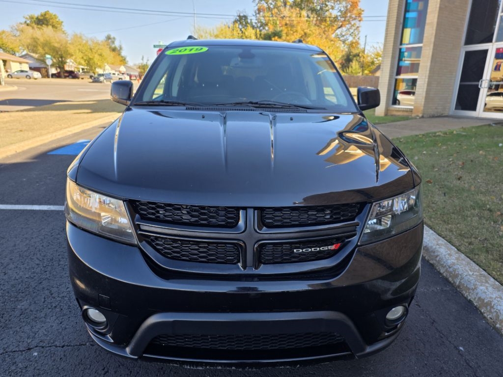 2019 Dodge Journey SE photo 2
