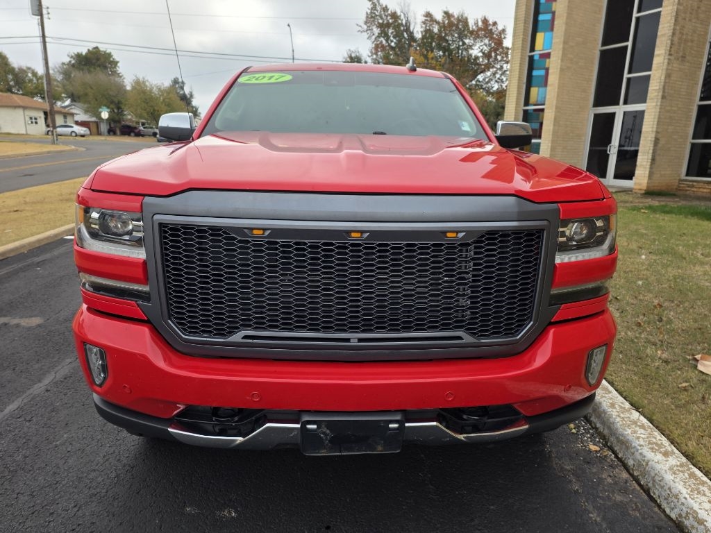 2017 Chevrolet Silverado 1500 LTZ photo 2