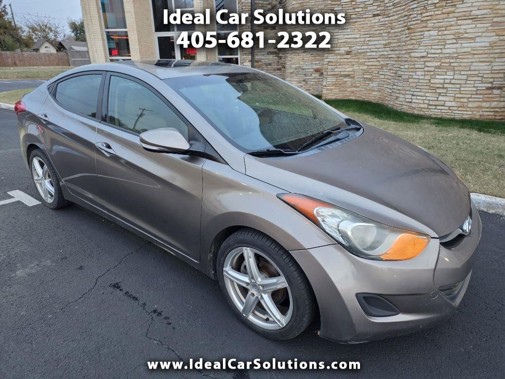 2011 Hyundai Elantra Limited's photo