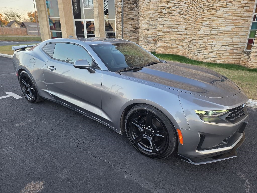 2019 Chevrolet Camaro 1LT Coupe photo 3