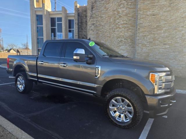 Gray 2019 Ford F-250 Super Duty King Ranch Crew Cab 4WD Pickup Truck Four-Wheel Drive Automatic