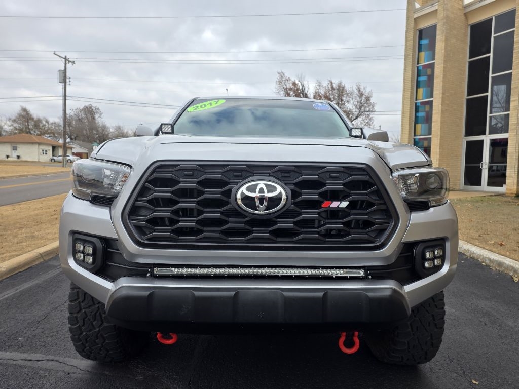 Toyota Tacoma SR5 Double Cab Long Bed I4 6AT 2WD 2017