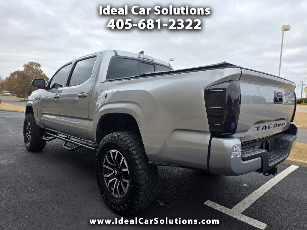 Toyota Tacoma SR5 Double Cab Long Bed I4 6AT 2WD 2017