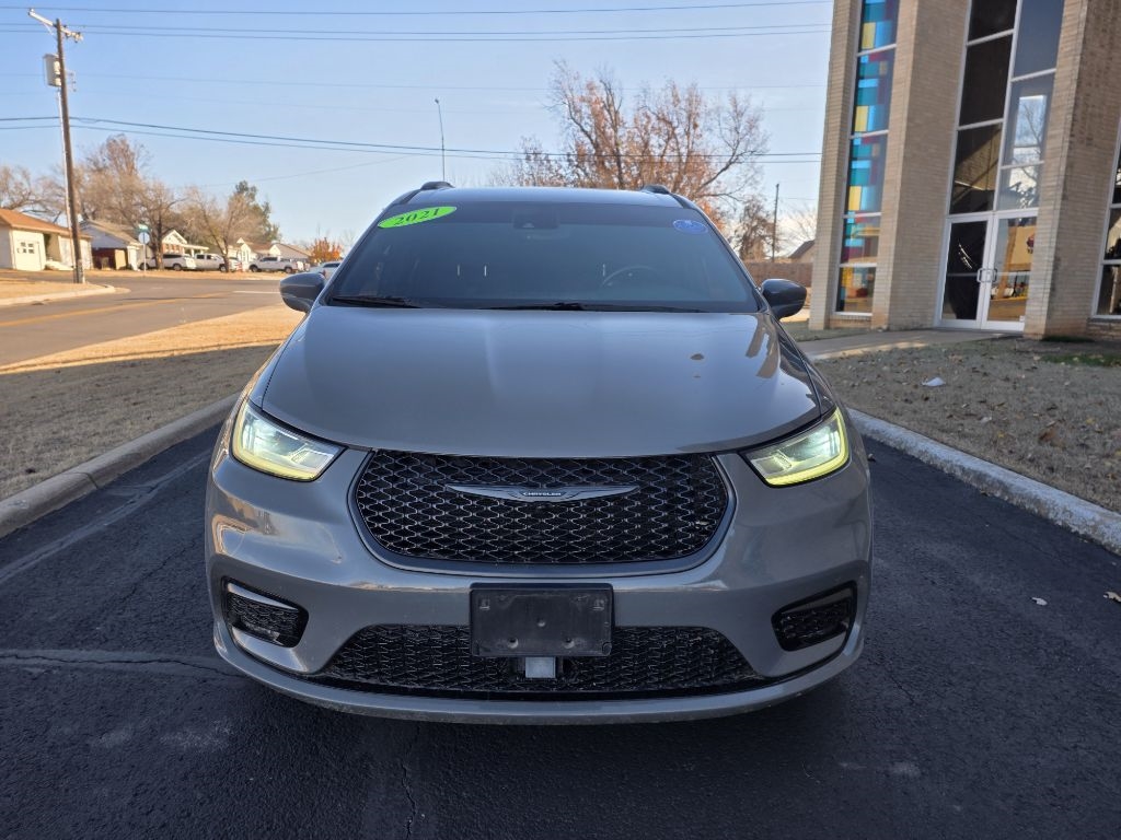 Chrysler Pacifica Touring Plus 2021