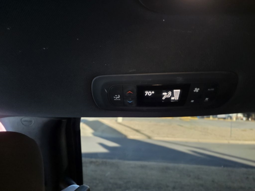 Chrysler Pacifica Touring Plus 2021