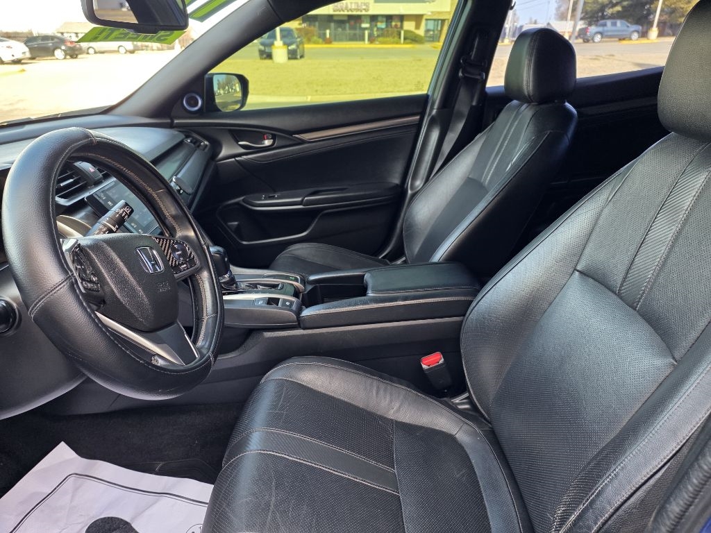 Honda Civic EX-L w/ Navigation 2017