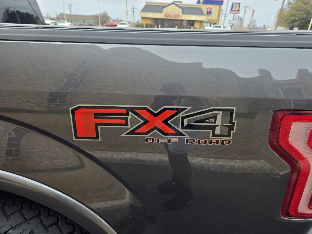 Ford F-150 XL SuperCrew 5.5-ft. Bed 4WD 2015