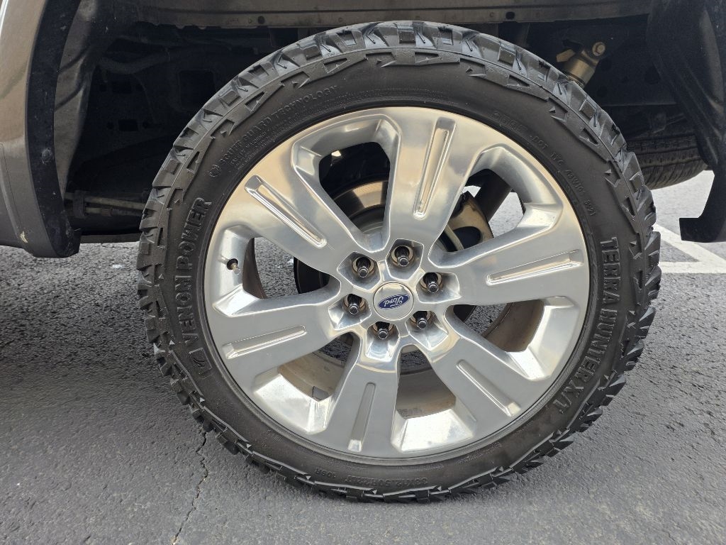 Ford F-150 XL SuperCrew 5.5-ft. Bed 4WD 2015