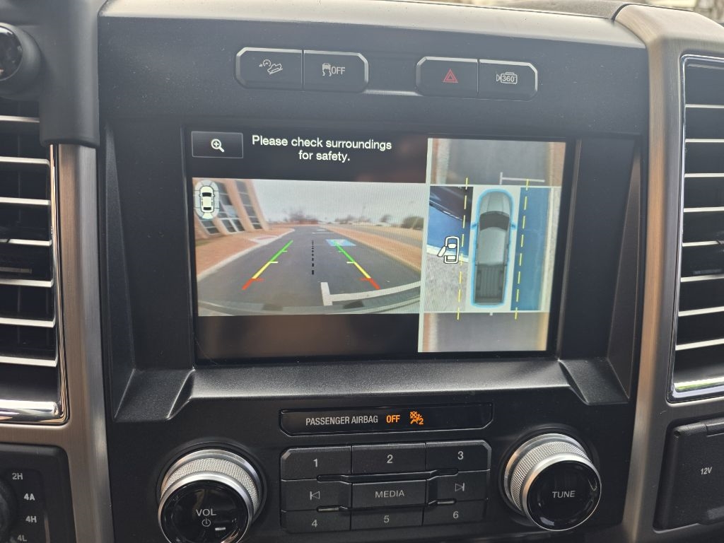 Ford F-150 XL SuperCrew 5.5-ft. Bed 4WD 2015